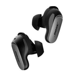 Upplev ljud i absolut toppklass med Bose QuietComfort Ultra Earbuds (2nd Gen) – avancerade true wireless-hörlurar med marknadsledande brusreducering och enastående komfort. ✨ Produktbeskrivning Dessa premiumhörlurar är byggda för maximal ljudupplevelse: 🎧 World-class Active Noise Cancelling (ANC) – stäng ute omvärlden helt 🔊 Bose Immersive Audio – fylligt och rumsligt ljud 🎙️ Kristallklara samtal – avancerade mikrofoner med brusreducering 🔋 Upp till 6 timmars batteritid (+ laddningsetui) ⚡ Snabbladdning – ca 20 min ger flera timmars lyssning 💧 IPX4-klassade – tåliga mot svett och stänk 🔇 Brusreducering i världsklass Justerbar ANC för olika miljöer Aware Mode – hör omgivningen när du behöver Perfekt för resor, kontor och pendling 🎶 Ljud & upplevelse Djup bas och balanserat ljud Immersive Audio ger en mer 3D-liknande ljudbild Anpassningsbart ljud via Bose-appen 👌 Komfort & passform Ergonomisk design för heldagsanvändning Flera örontoppar och stabiliseringsband ingår Sitter säkert även vid träning 📱 Smarta funktioner Bluetooth multipoint – anslut flera enheter Touchkontroller direkt på hörlurarna Appstyrning via Bose Music 🎨 Design Svart (Black) – stilren och premium Kompakt laddningsetui Modern och diskret look ✔️ Perfekt för dig som: Vill ha bästa möjliga brusreducering Pendlar eller reser ofta Älskar premiumljud och komfort Vill ha true wireless i toppklass 💡 Kort sagt: Bose QuietComfort Ultra Earbuds (2nd Gen) är premiumhörlurar i absolut toppklass – med ledande brusreducering, fantastisk ljudkvalitet och hög komfort för hela dagen.